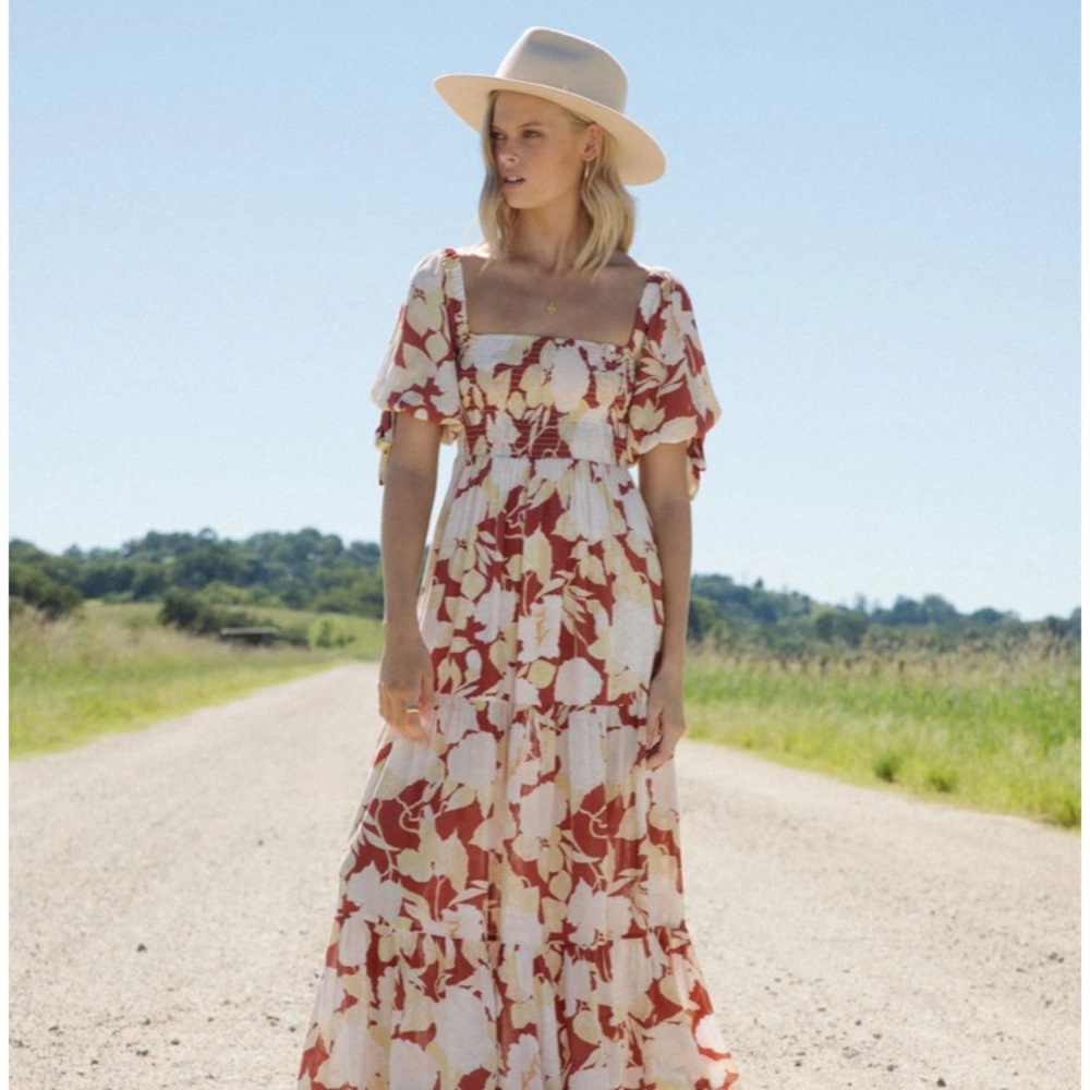 Kivari Zanthe Floral Maxi Dress